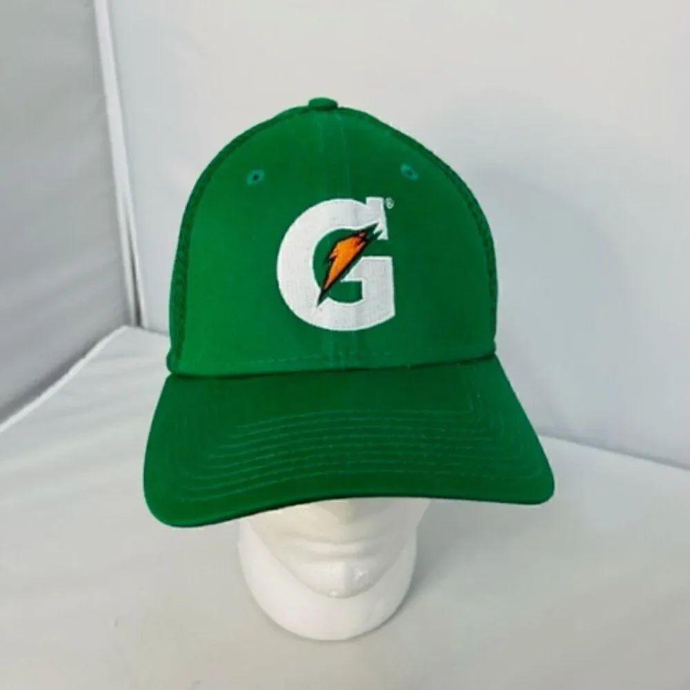 Gatorade Green Hat 39Thirty S/M NWOT Excellent condition Fitted